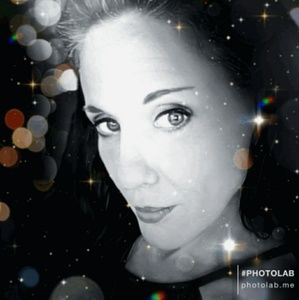 Meet your Posher, Monica